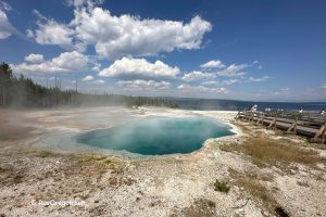 Bэст-Тамб - West Thumb Abyss Pool